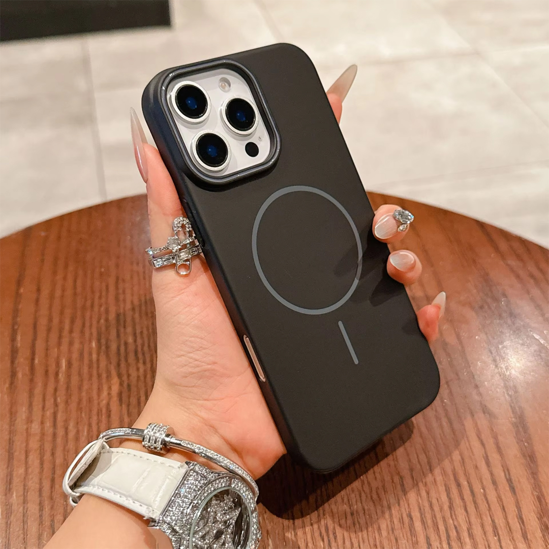 Luxury Ultra-Thin PC Hard Mobile Phone Case with Magnetic Grip Matte Back Cover for iPhone